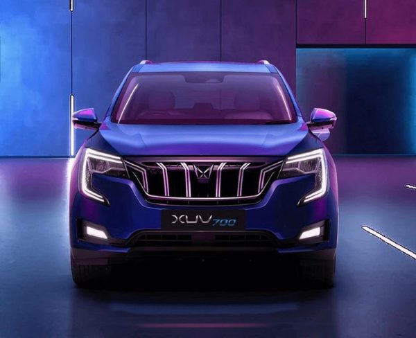 Mahindra XUV700 - Image 2