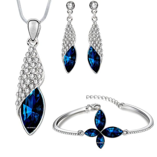 Blue Crystal Jewellery Combo Of Groovy Necklace Set