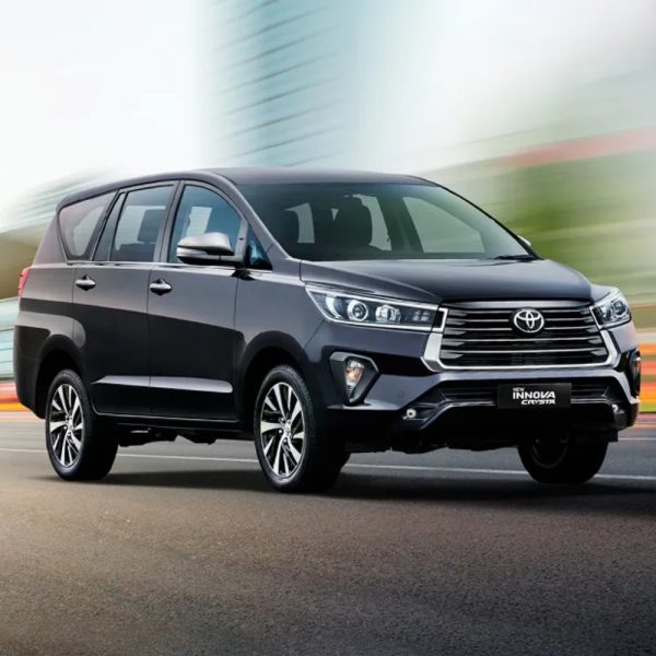 Toyota Innova Crysta - Image 2